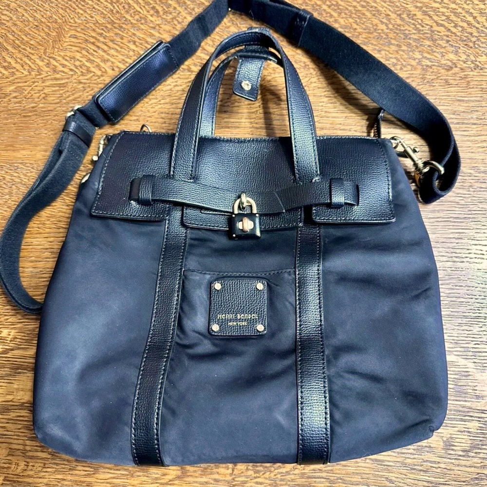 Henri Bendel Women's Black Nylon Jetsetter Small Convertible Backpack Bag.